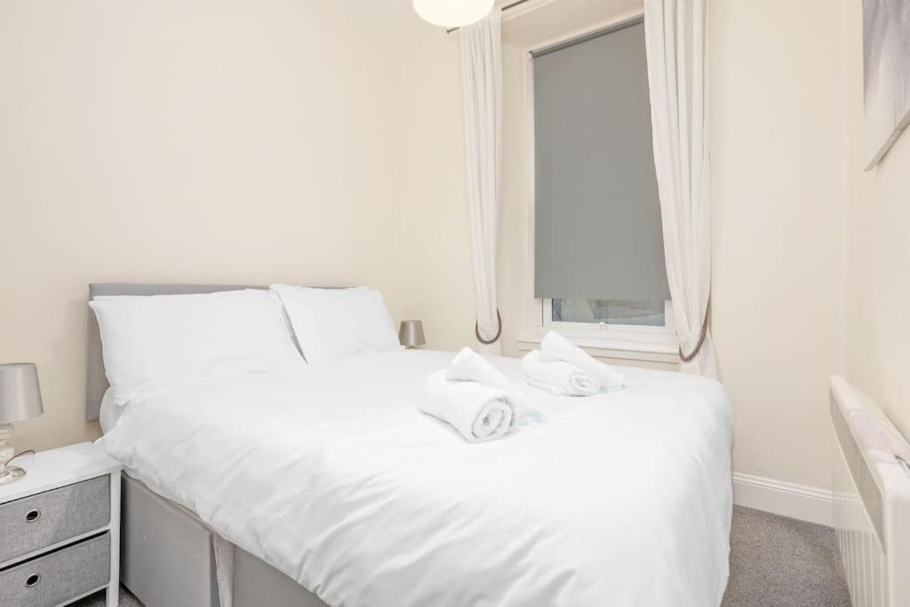 Two Bedroom Apartment-Central Edinburgh-Old Town-Licensed Экстерьер фото