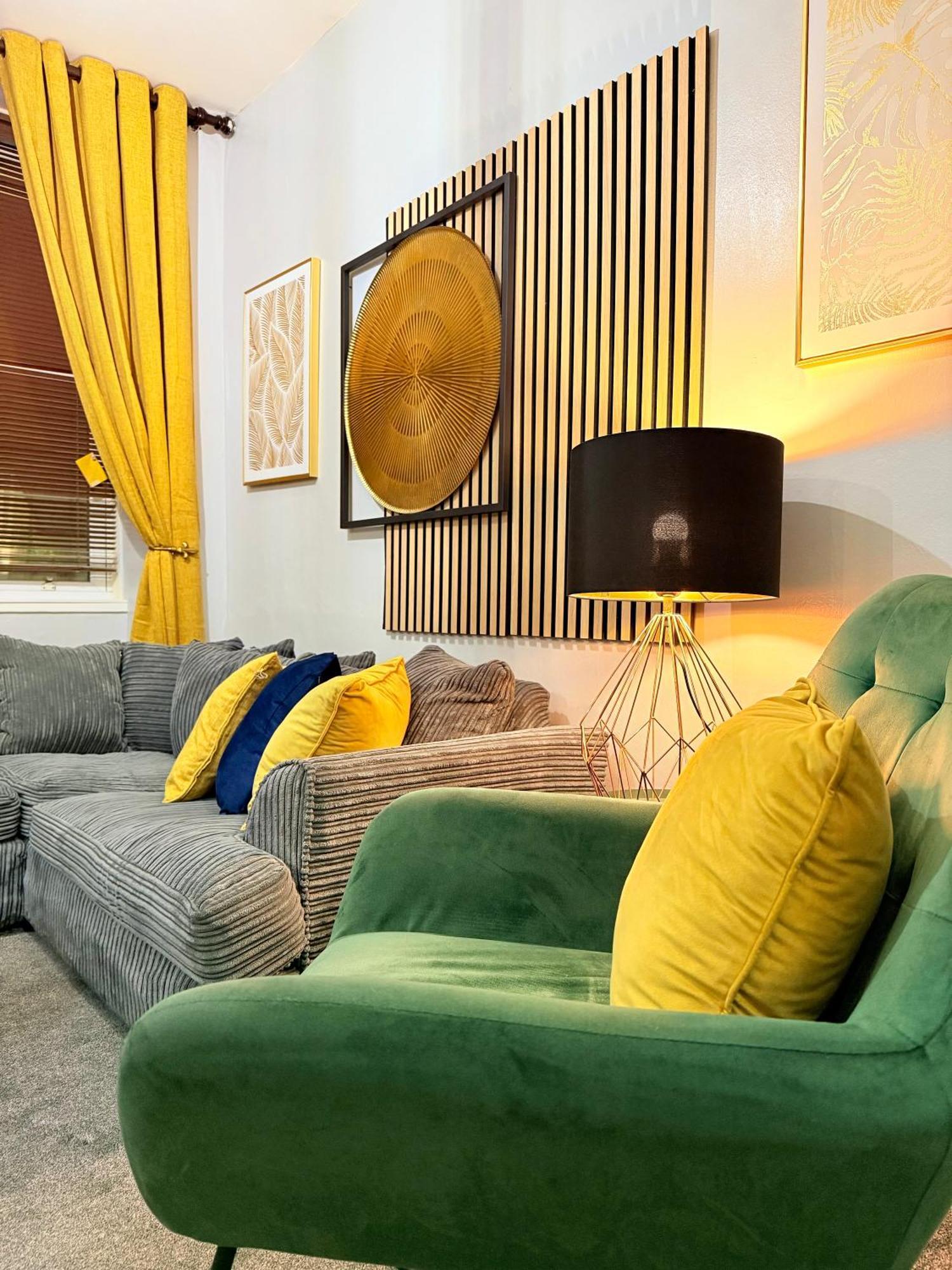 Two Bedroom Apartment-Central Edinburgh-Old Town-Licensed Экстерьер фото